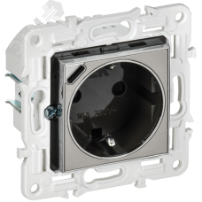 SKANDY Розетка с заземлением с защитными шторками 16А с USB C 18Вт SK-R17N никель IEK