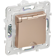 SKANDY Розетка 1-местная с заземлением с защитными шторками и крышкой 16А IP44 SK-R11Sa песочный IEK
