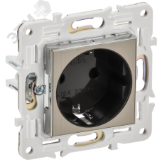 SKANDY Розетка с заземлением с защитными шторками 16А безвинтовое крепление SK-R06N никель IEK